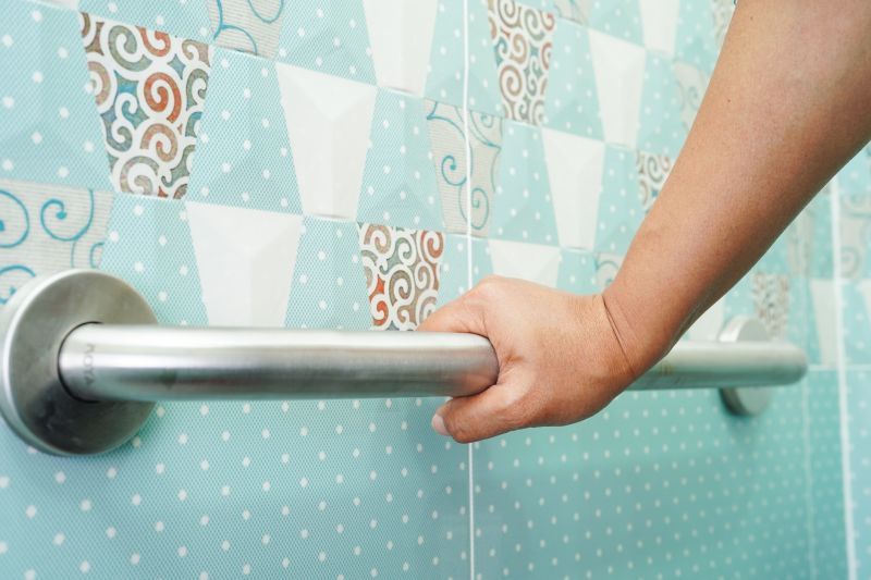 Bathtub Grab Bar Installation